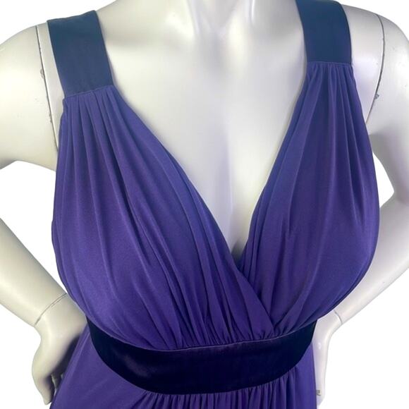 David’s Bridal Purple Formal Maxi Dress Woman Low V Back Floor Length F13095 S 4 - Picture 2 of 16
